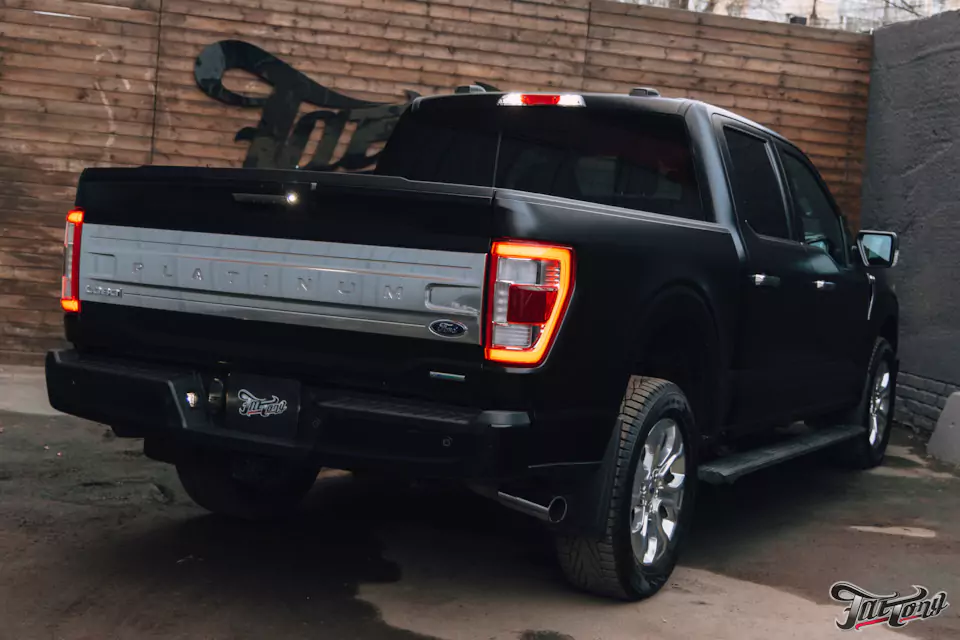 Установили пневмосистему с сигналом Тифон Т-37 на Ford F-150 Lobo. Инженерный отдел с 3d-моделированием в деле!